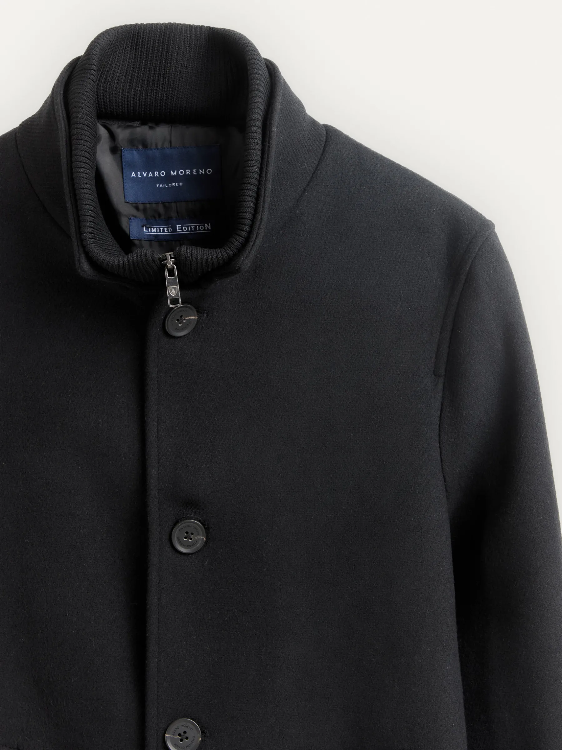 Abrigos<Alvaro Moreno ABRIGO STEVEN Negro