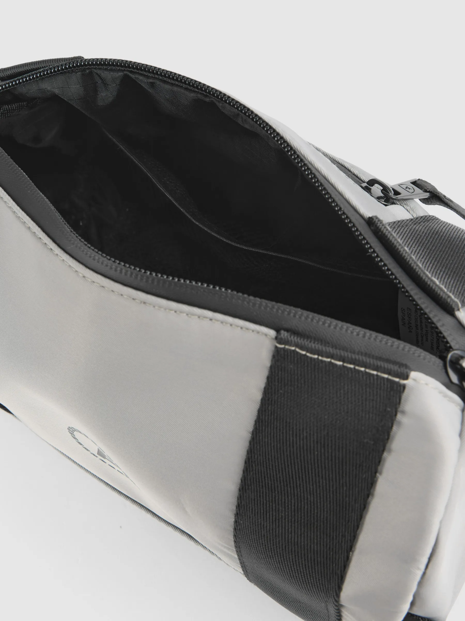 Bolsas Y Neceseres<Alvaro Moreno NECESER TECNO Crudo