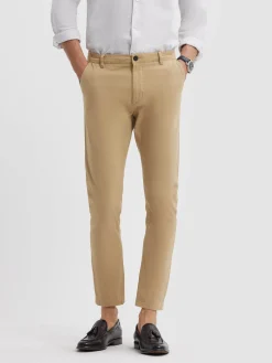 Chino<Alvaro Moreno PANTALON CHINO SLIM FIT Camel