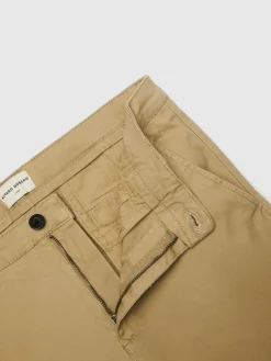 Chino<Alvaro Moreno PANTALON CHINO SLIM FIT Camel