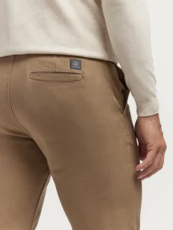 Chino<Alvaro Moreno PANTALON ELVIS Camel