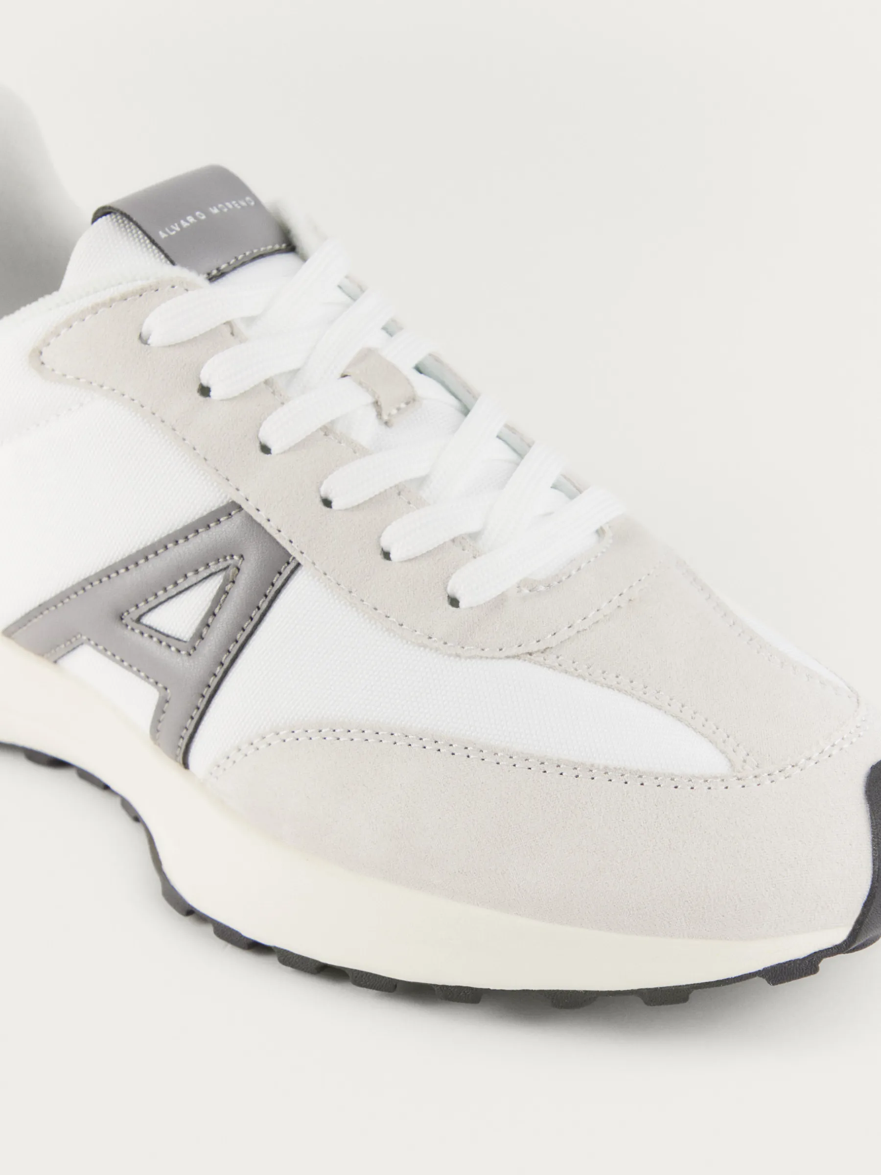 Sneakers<Alvaro Moreno SNEAKERS GELMAN Gris