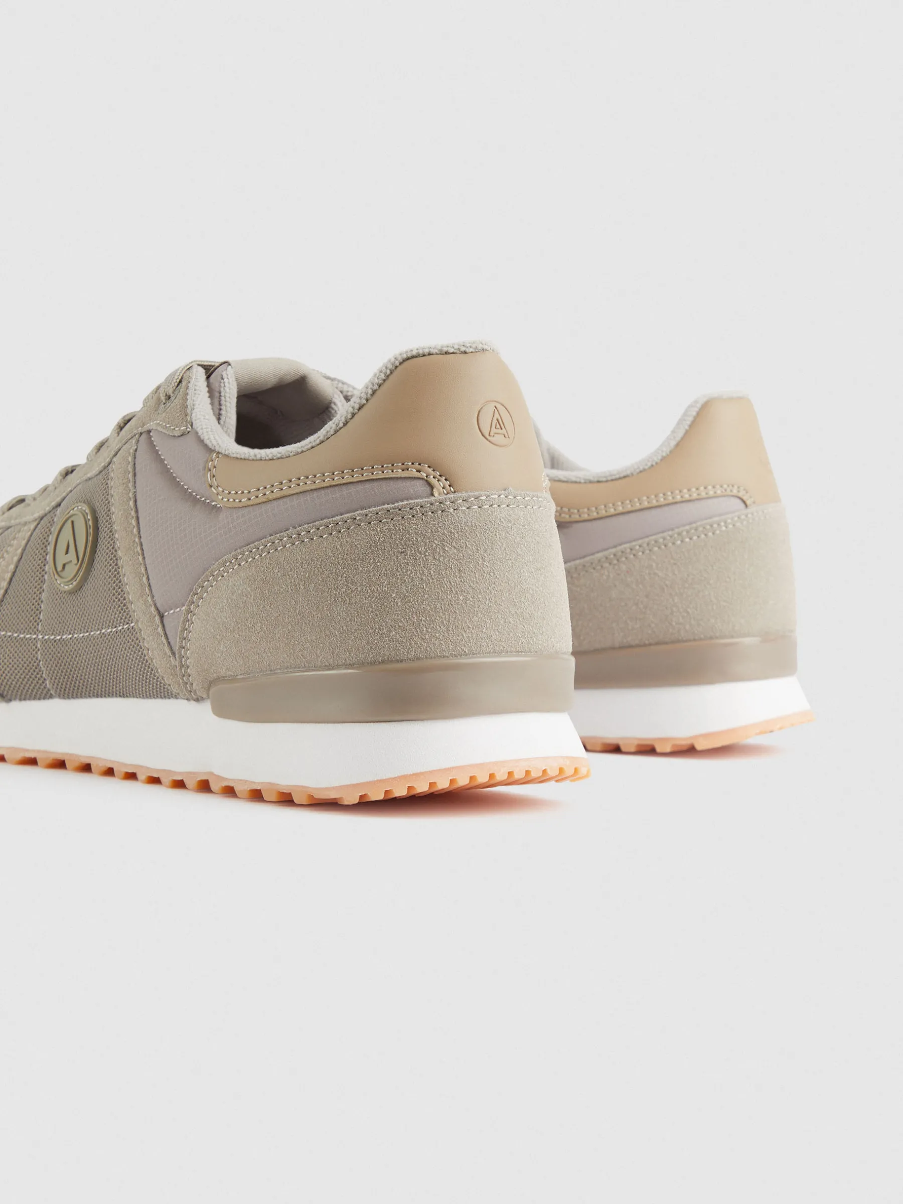 Sneakers<Alvaro Moreno SNEAKERS JOPLIN Beige