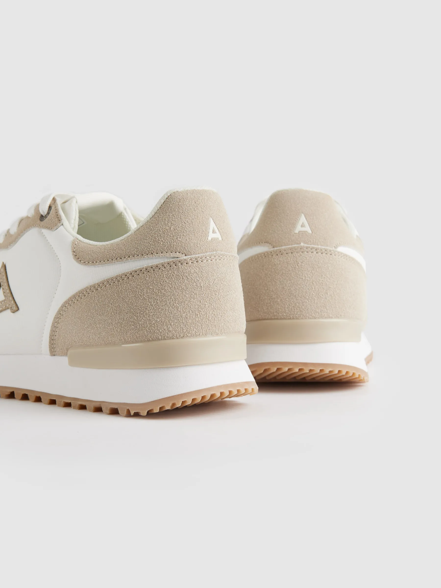 Sneakers<Alvaro Moreno SNEAKERS VIBES Beige
