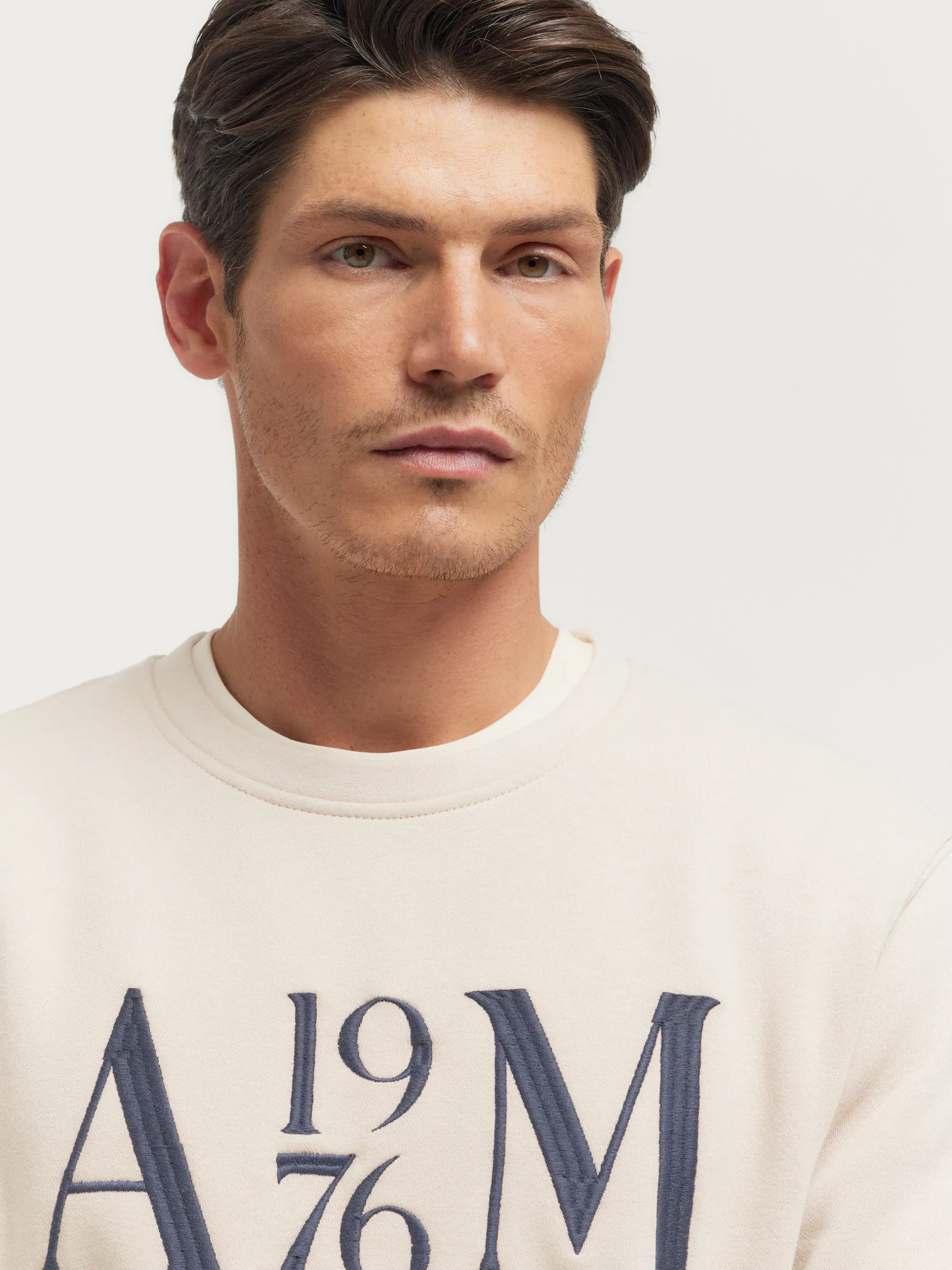 Sudaderas<Alvaro Moreno SUDADERA LEGEND Beige