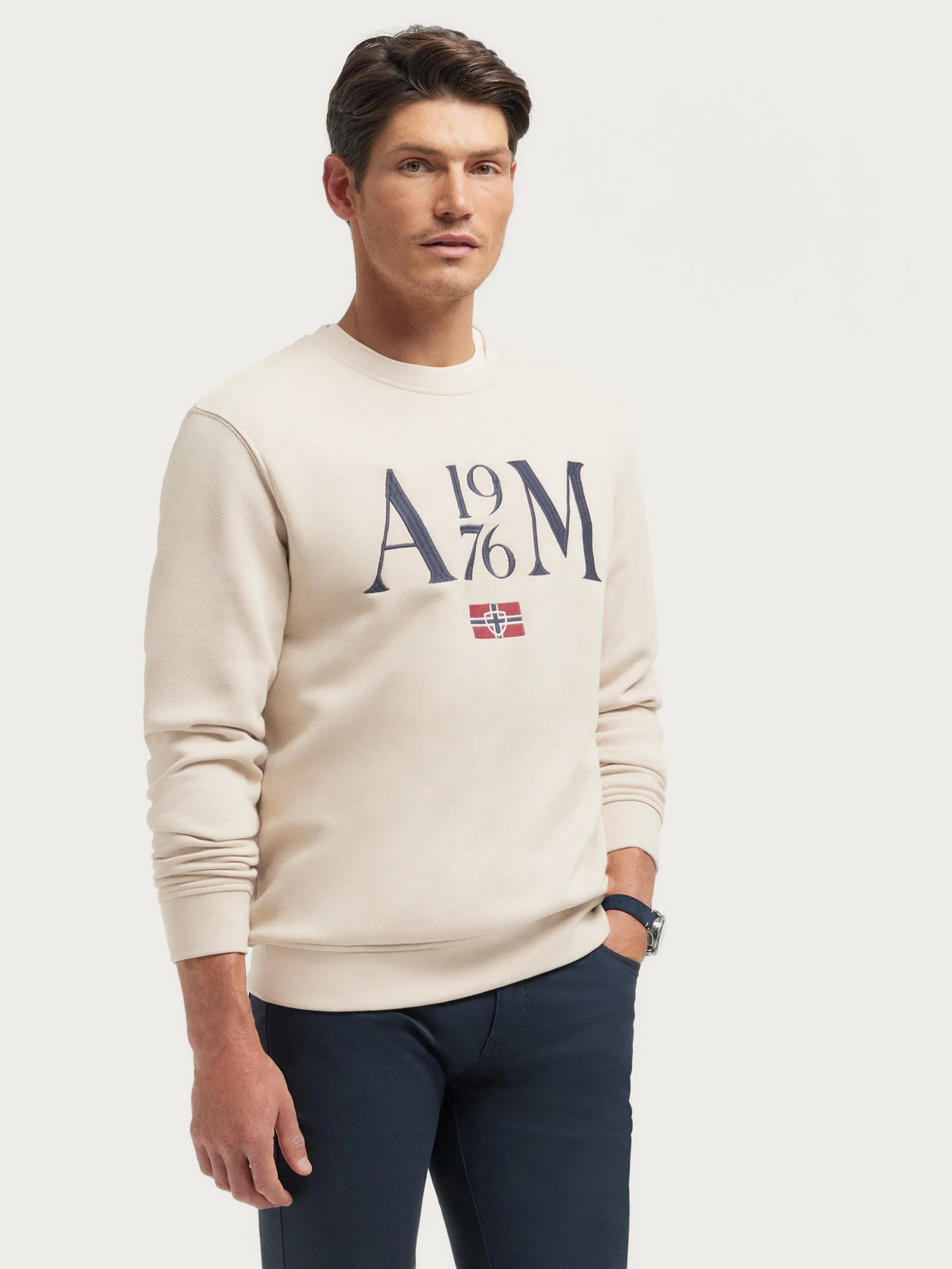 Sudaderas<Alvaro Moreno SUDADERA LEGEND Beige